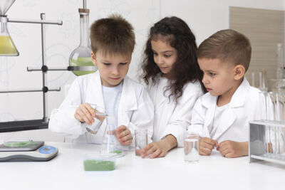  60 Science Experiment Kits with Lab Coat Scientist