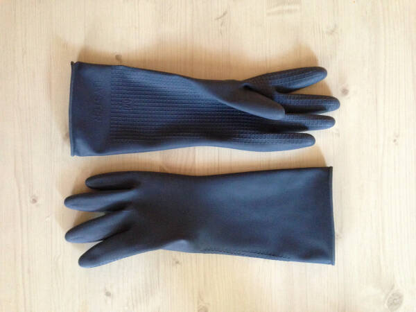 Quelles sont les alternatives aux gants ménagers ?